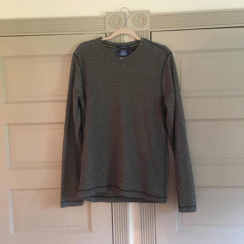 Men’s grey knit sweater.
